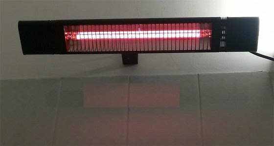den-suoi-khong-choi-mat-heizen-appino-15-1500w