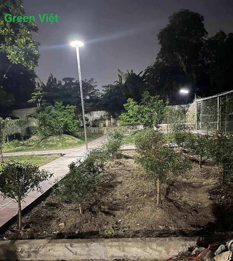 đèn năng lượng mặt trời UFO 800W den-ufo-800w-ufo800-nang-luong-mat-troi