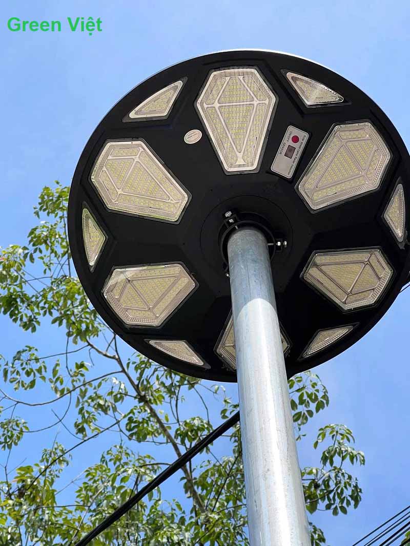 đèn năng lượng mặt trời UFO 800W den-ufo-800w-ufo800-nang-luong-mat-troi