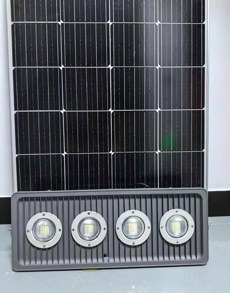 Đèn năng lượng mặt trời pha cốc den-nang-luong-mat-troi-pha-coc-200w-pc200