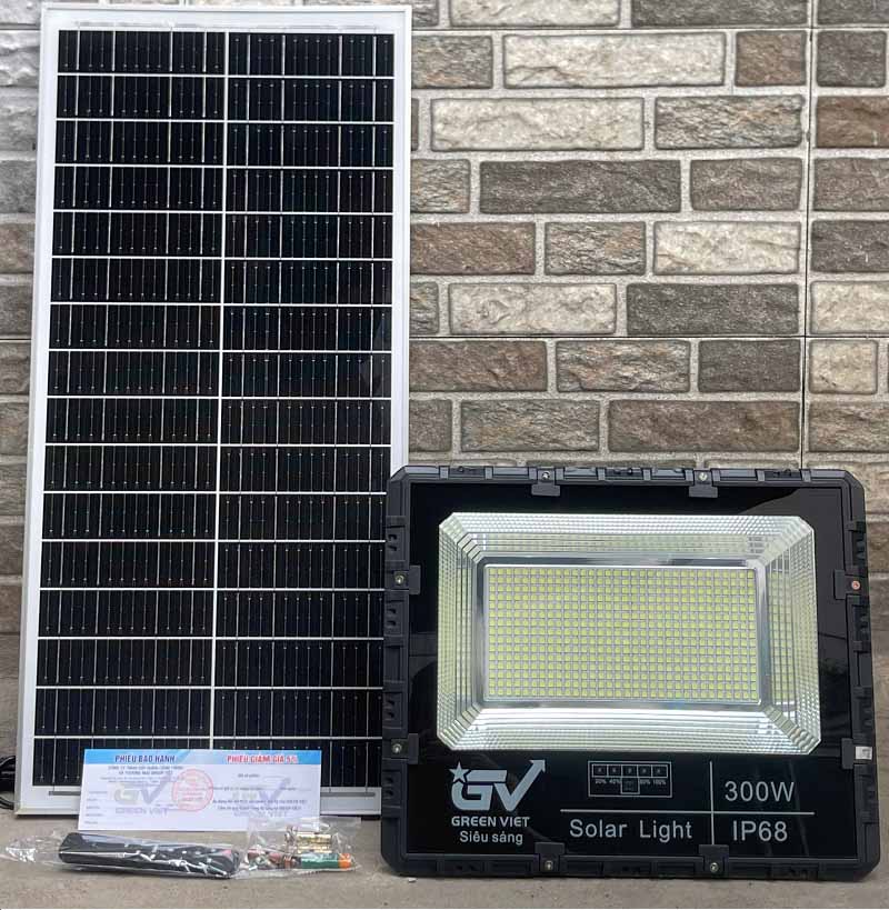 den-nang-luong-mat-troi-300w-p300-cao-cap