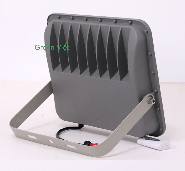 Đèn Pha Led Năng Lượng Mặt Trời 400W den-pha-led-nang-luong-mat-troi-400w-gv400-cao-cap