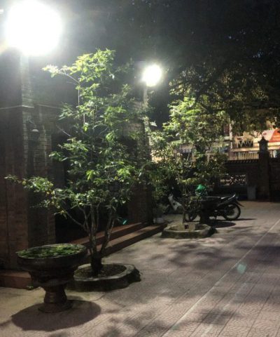 den-pha-led-nang-luong-mat-troi-cao-cap-sieu-sang-300w-4-khoang-tsr300