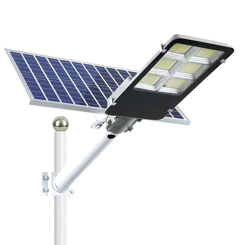 Đèn năng lượng mặt trời 300W den-tru-lap-duong-cong-loi-di-bang-nang-luong-mat-troi-300w-bc-300