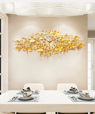 tranh-dong-ho-treo-tuong-la-sen-vang-trang-tri-phong-khach-gv118