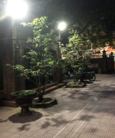 den-pha-nang-luong-mat-troi-cong-jd-300w-den-nang-luong-cao-cap-ip67