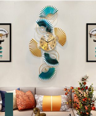 Đồng hồ nghệ thuật Gió Mới K2867 Không gian phóng khoáng và hiện đại