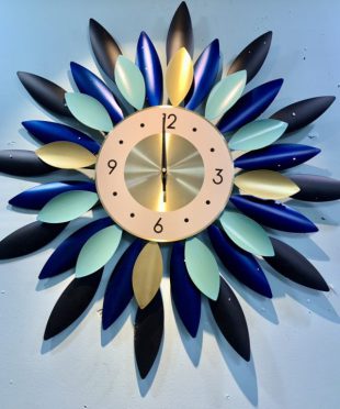 dong-ho-treo-phong-khach-gv159-decor-phong-cach-hien-dai