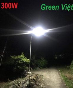 den-nang-luong-mat-troi-300w-den-lap-duong-giao-thong-300w-j300
