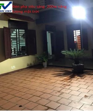 den-pha-200w-nang-luong-mat-troi-den-solar-light-200w-tsn