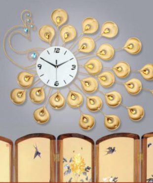 dong-ho-trang-tri-nghe-thuat-t152020-decor-phong-khach