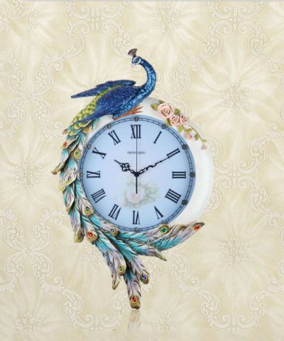 dong-ho-nghe-thuat-t15230-trang-tri-chim-cong-hien-dai-nen-mua