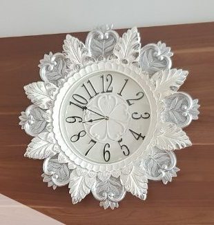 dong-ho-treo-tuong-cao-cap-gv51t