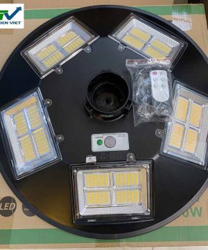 den-nang-luong-mat-troi-cao-cap-lap-san-vuon-ufo-300w