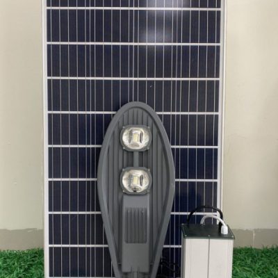 den-duong-nang-luong-mat-troi-la-cao-ap-l100w-den-solar-light-cao-cap-100w