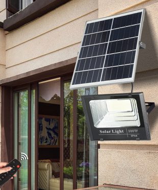 mua-den-nang-luong-mat-troi-dau-tot