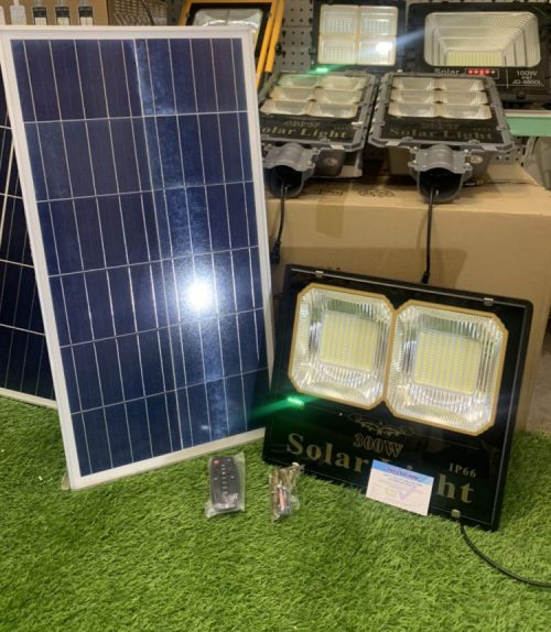 den-nang-luong-mat-troi-ts300-den-pha-nang-luong-cao-cap-sieu-sang-300w