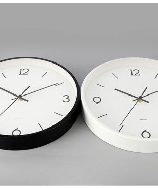 dong-ho-treo-tuong-nghe-thuat-gia-re-vp0101