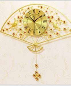 dong-ho-trang-tri-decor-hinh-quat-vuong-gia-vo-cung-an-tuong-lm1965