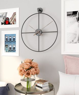 dong-ho-treo-tuong-decor-phong-cach-bac-au-an-tuong-yx2043-mau-den