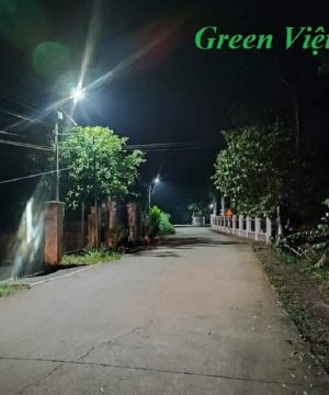 den-nang-luong-mat-troi-cao-cap-300w-lap-duong-giao-thong-mn2