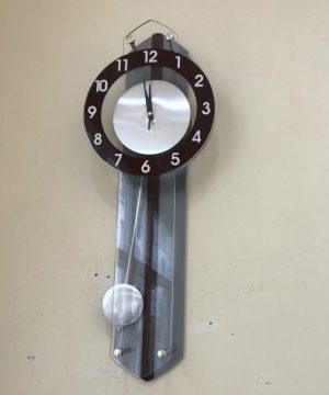 dong-ho-treo-tuong-decor-nghe-thuat-hien-dai-t1523-qua-lac