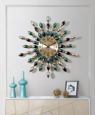 dong-ho-treo-tuong-decor-phong-khach-t1527-hien-dai-3