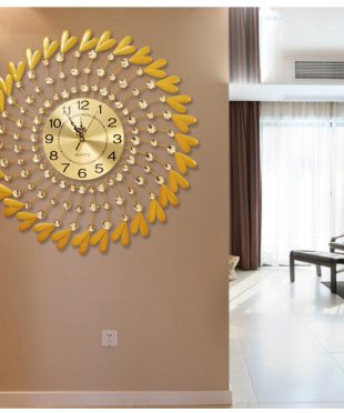 dong-ho-trang-tri-nghe-thuat-phong-khach-ma-t152013