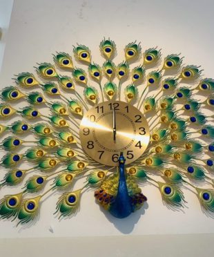 dong-ho-treo-tuong-nghe-thuat-chim-cong-nay-man-t1594