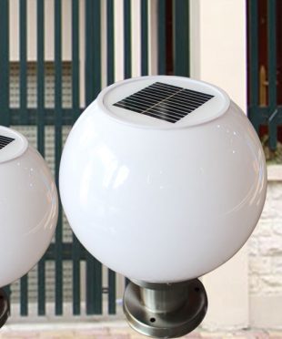 den-tru-trang-tri-dung-nang-luong-mat-troi-gv201