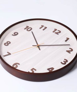 dong-ho-treo-tuong-trang-tri-gvt05-2-qua-tang