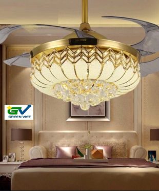 quat-tran-den-trang-tri-cao-cap-canh-sen-mau-moi-2021