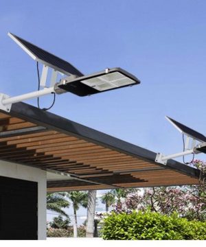 den-nang-luong-mat-troi-bc-200w-lap-duong-di-san-vuon