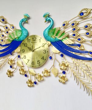 dong-ho-trang-tri-nghe-thuat-chim-cong-treo-phong-khach-t2171