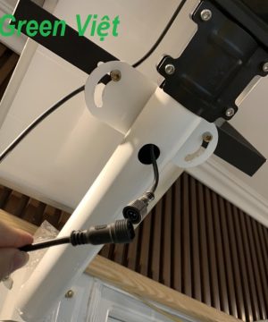 den-nang-luong-solar-light-400w-den-lap-ngoai-troi-m400