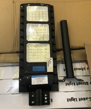 den-nang-luong-mat-troi-cao-cap-300w-den-duong-tam-pin-lien-lt300