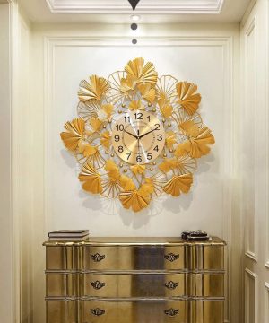 dong-ho-trang-tri-nghe-thuat-tt22087-hoa-co-may-cho-noi-that