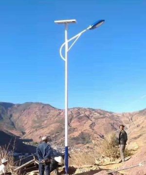 den-lap-duong-nang-luong-mat-troi-sieu-sang-400w-dtcm400-1-hinh-ca-map