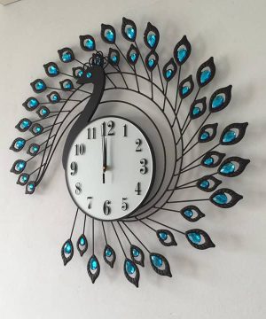 dong-ho-treo-tuong-trang-tri-vu-dieu-ba-le-tdhgc01