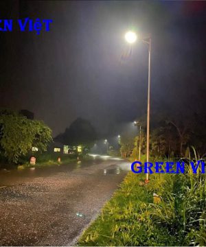 den-nang-luong-mat-troi-anh-sang-vang-400w