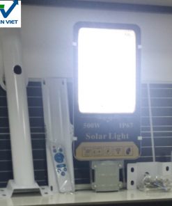 den-duong-nang-luong-mat-troi-tot-cong-suat-500w-dhd500