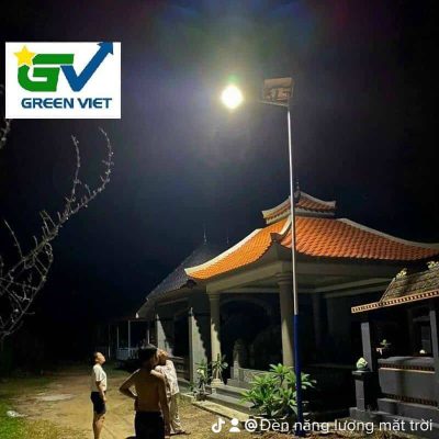 den-duong-100w-sieu-sang-den-nang-luong-mat-troi-solar-light