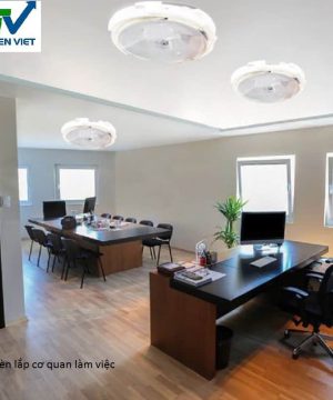 den-300w-den-nang-luong-mat-troi-op-tran-300w-sieu-sang