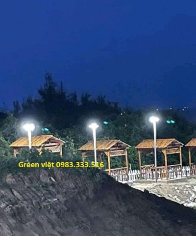 den-nang-luong-mat-troi-500w-ufo500a-lap-san-vuon-hinh-dia-bay
