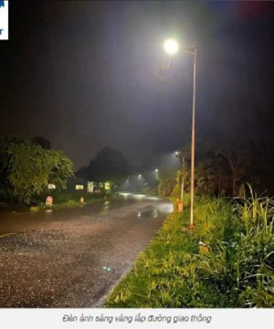 den-300w-den-duong-nang-luong-mat-troi-cao-cap-300w-lap-du-an-zl300