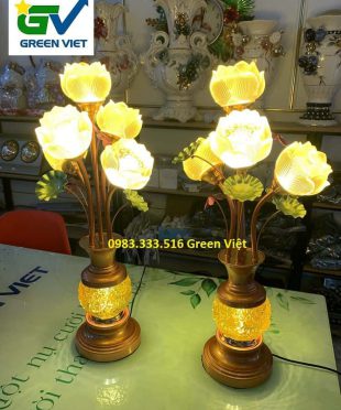 den-tho-hoa-sen-nam-bong-mau-vang-dts01