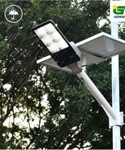 den-tru-lap-duong-cong-loi-di-bang-nang-luong-mat-troi-300w-bc-300
