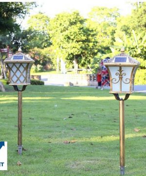 den-nang-luong-mat-troi-tru-trang-tri-san-vuon-ttsv121