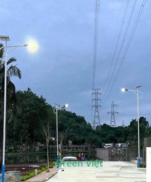 den-duong-nang-luong-mat-troi-cao-cap-30w-dg30