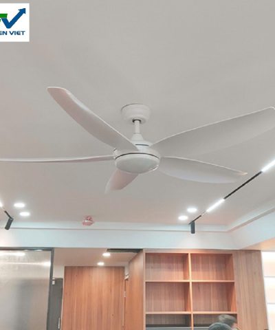 quat-tran-den-trang-tri-phong-khach-qtdp26